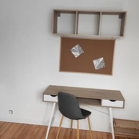 Jolie Studio A 2 Pas De L'hospital De * ヴァランシエンヌ